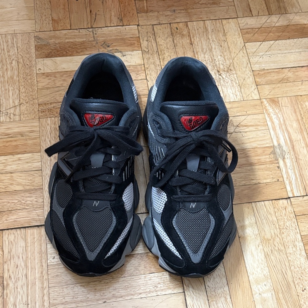 New Balance 9060 Sneakers
